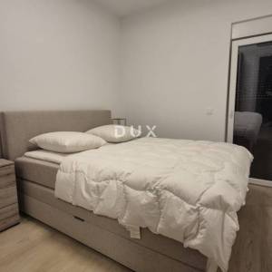 ZADAR, VINJERAC - PRILIKA! Premium apartman s vrtom