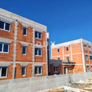 ZADAR, ZATON - Kvalitetna novogradnja s podnim grijanjem u Zatonu! S9