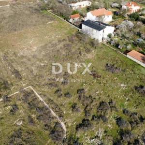 ZADAR, ZEMUNIK G. – Građevinsko zemljište s projektom niskoenergetske kuće