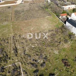 ZADAR, ZEMUNIK G. – Građevinsko zemljište s projektom niskoenergetske kuće