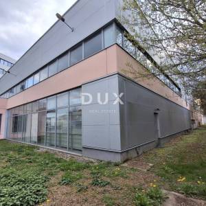 ZAGREB, GORNJA DUBRAVA - Poslovni div od 2.319 m² traži novog vlasnika