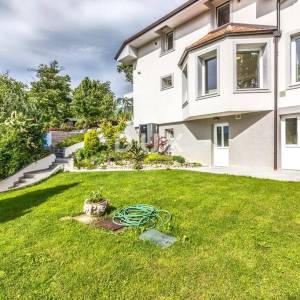 ZAGREB, ŠESTINE - Luksuzna vila s bazenom i velikim zemljištem (top lokacija, investicijski potencijal)