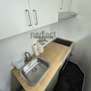 Zagreb-Vinogradska, novouređen 1S stan s balkonom, 20m2, I.kat
