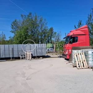 Zagreb/Stenjevec/poslovna zgrada 600m2/hala 1000m2/zemljište1398m2