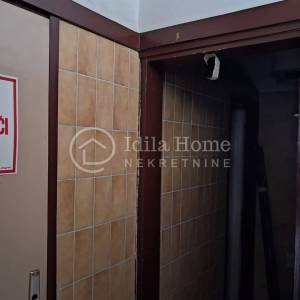 Zagreb/Stenjevec/poslovna zgrada 600m2/hala 1000m2/zemljište1398m2