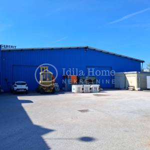 Zagreb/Stenjevec/poslovna zgrada 600m2/hala 1000m2/zemljište1398m2
