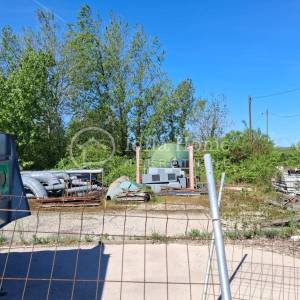 Zagreb/Stenjevec/poslovna zgrada 600m2/hala 1000m2/zemljište1398m2