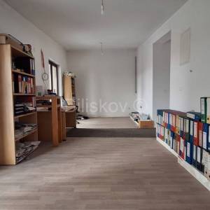 Zakup, Sesvete, uredski poslovni prostor 130m, na 1 ili 2 katu