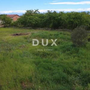 ZEMUNIK DONJI - Građevinsko zemljište 515m²