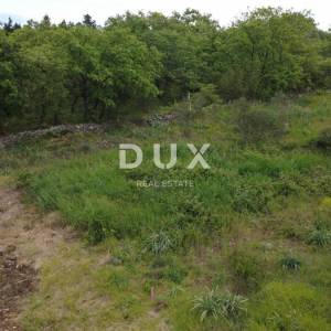 ZEMUNIK DONJI - Građevinsko zemljište 515m²
