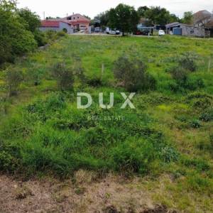 ZEMUNIK DONJI - Građevinsko zemljište 515m²