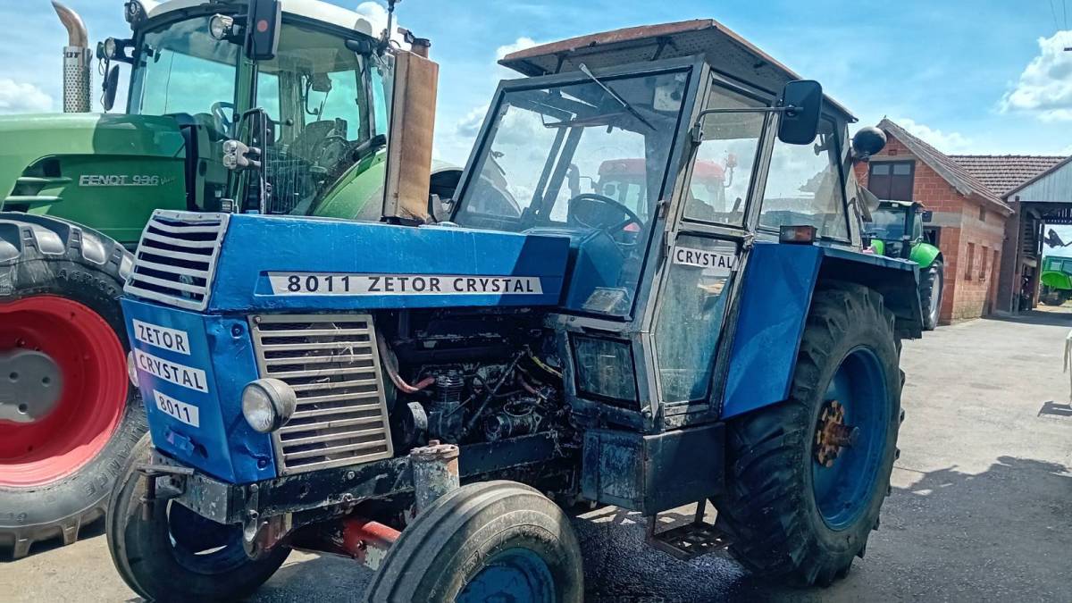 Zetor 8011