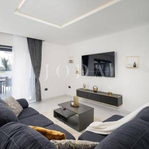 Žminj, moderna Villa sa bazenom, jacuzzijem i saunom