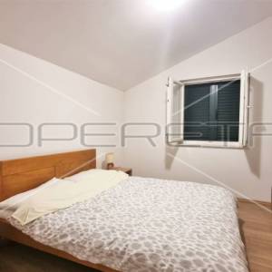 Apartmanski objekt u centru grada, 224 m2,  Biograd na moru 