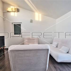 Apartmanski objekt u centru grada, 224 m2,  Biograd na moru 
