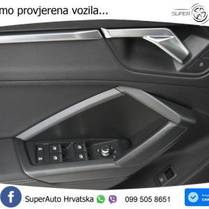 Audi Q3 45 TFSIe Aut. 2x S line 245 KS, LED+GR SJED+VIRT+ASIST