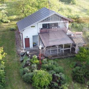 Baranja Draž planina vikendica 100 m2 na parceli od 6400 m2