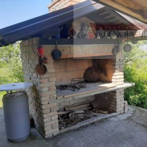 Baranja Draž planina vikendica 100 m2 na parceli od 6400 m2