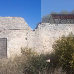 Biševo kamena kuća 55 m2 + okućnica 676 m2 