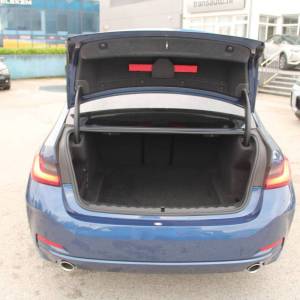 BMW serija 3 318d AUTOMATIK *LED, NAVIGACIJA, KAMERA*