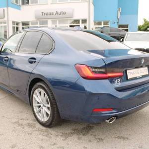 BMW serija 3 318d AUTOMATIK *LED, NAVIGACIJA, KAMERA*