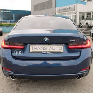 BMW serija 3 318d AUTOMATIK *LED, NAVIGACIJA, KAMERA*