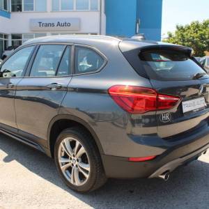 BMW X1 18d AUTOMATIK *LED, NAVIGACIJA, KAMERA*