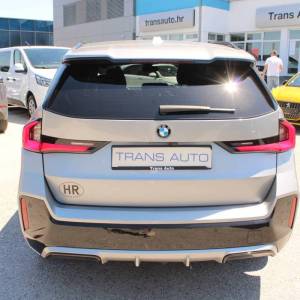 BMW X1 xDrive 23i AUTOMATIK M-paket *LED, NAVIGACIJA, KAMERA*