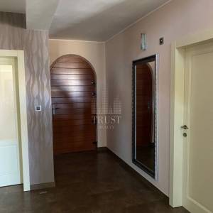 BRODARICA, ŠIBENIK - kuća s bazenom i pogledom 