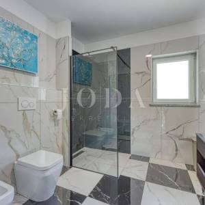 Buzet, okolica, elegantna Villa sa bazenom