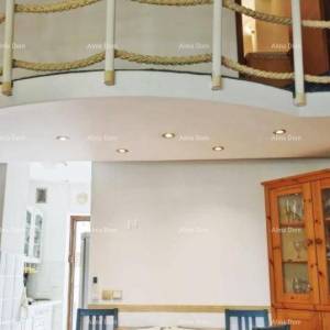 ČERVAR PORAT - Ureden duplex stan s balkonom, 38 m²