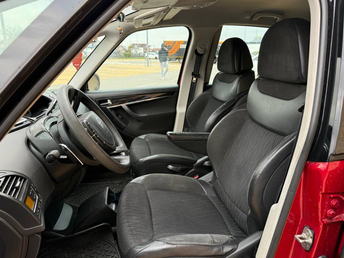 Citroen C4 Picasso 1.6 HDI Automatic Exclusive..Reg 1 godinu..2011g