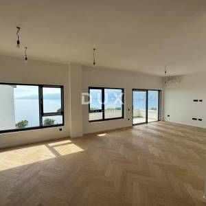 COSTABELLA, BIVIO, KANTRIDA- eksluzivan penthouse 129,54m2, 100m od mora, prekrasan pogled - STAN 4