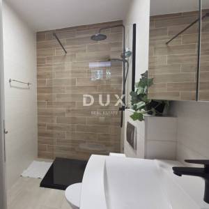 CRIKVENICA, BELGRAD - Ekskluzivna kamena kuća s bazenom, jacuzzijem i dodatnim zemljištem