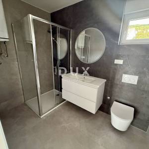 CRIKVENICA, DRAMALJ - Apartman u novogradnji na samo 300 metara od mora!