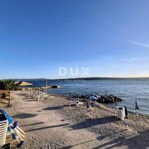 CRIKVENICA, DRAMALJ - stan u zelenoj oazi, sa pogledom na more