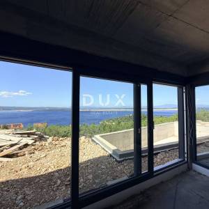 CRIKVENICA, DRAMALJ - Vila na osami s grijanim bazenom i welnessom, panoramski pogled na more