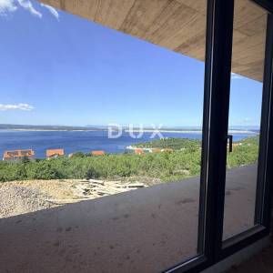 CRIKVENICA, DRAMALJ - Vila na osami s grijanim bazenom i welnessom, panoramski pogled na more