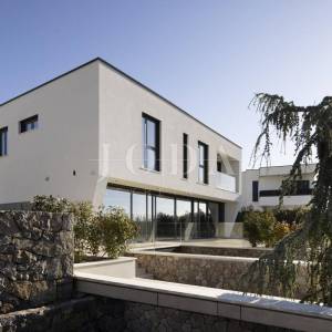 Crikvenica – Moderna vila s bazenom i pogledom na more