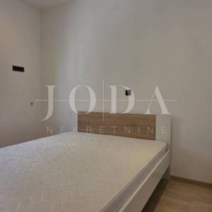 Crikvenica – Namješten stan 75,31 m² | 3 spavaće sobe | Parking | Mirna lokacija