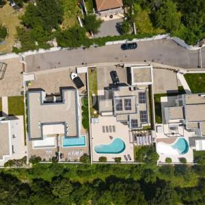 Crikvenica zaleđe,moderna kuća sa bazenom
