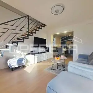 Črnomerec, 85m2, 4-soban, terasa 80 m2, vrt i voćnjak 300m2, garaža 20 m2