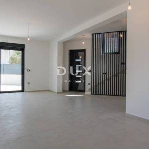 DALMACIJA, MURTER - Novi Duplex 5min od plaže! 