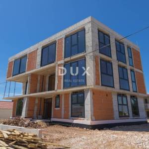 DALMACIJA, PAKOŠTANE - "Sunčani" Penthouse sa pogledom na jezero