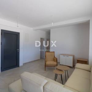 DALMACIJA, VODICE - Dvosoban stan na katu s 80m2 terase