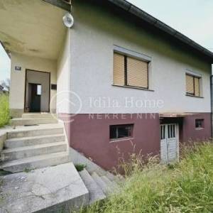 Desinić, Gaber – kuća 188 m² s 2.073 m² okućnice, uporabna, kredit moguć