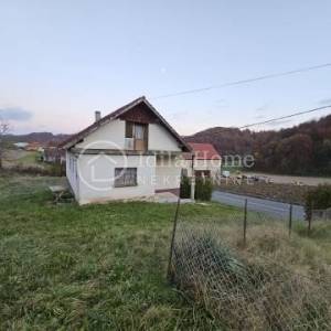 Desinić, Gaber – kuća 188 m² s 2.073 m² okućnice, uporabna, kredit moguć