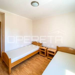 Drage – kuća s 3 stana, 500 m od mora i plaže