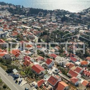 Dubrovnik: kuća s pogledom na more i parcelom od 2.042 m2