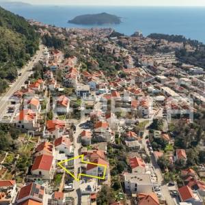 Dubrovnik: kuća s pogledom na more i parcelom od 2.042 m2